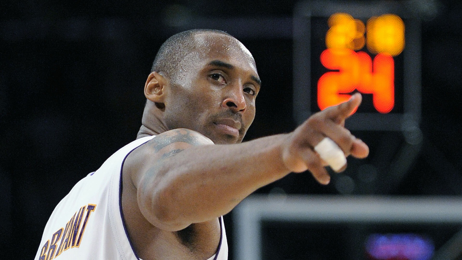 00后天才又刷新纪录（00后奇才再度改写纪录）